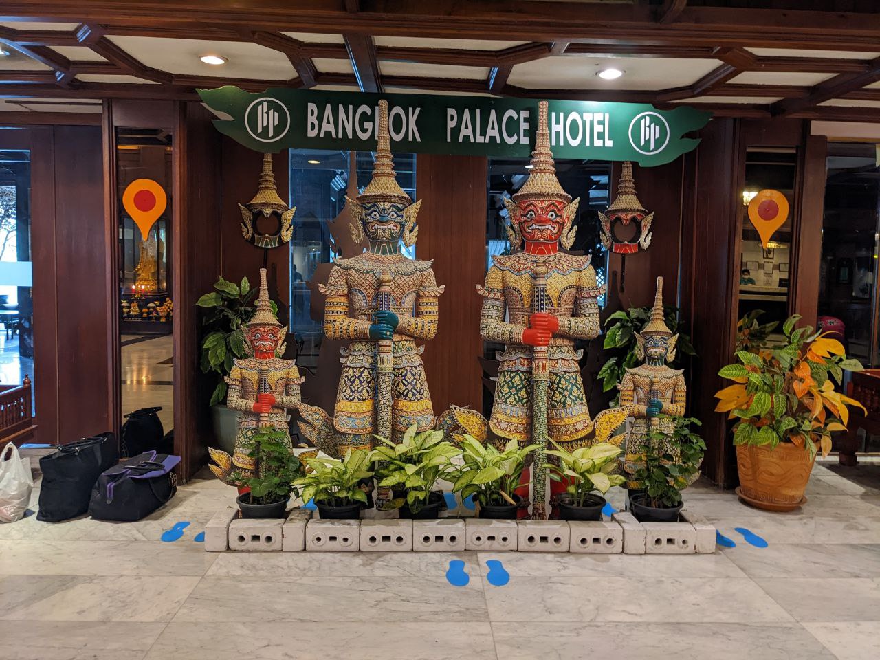 Bangkok Palace Hotel