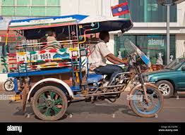 tuk-tuk drivers