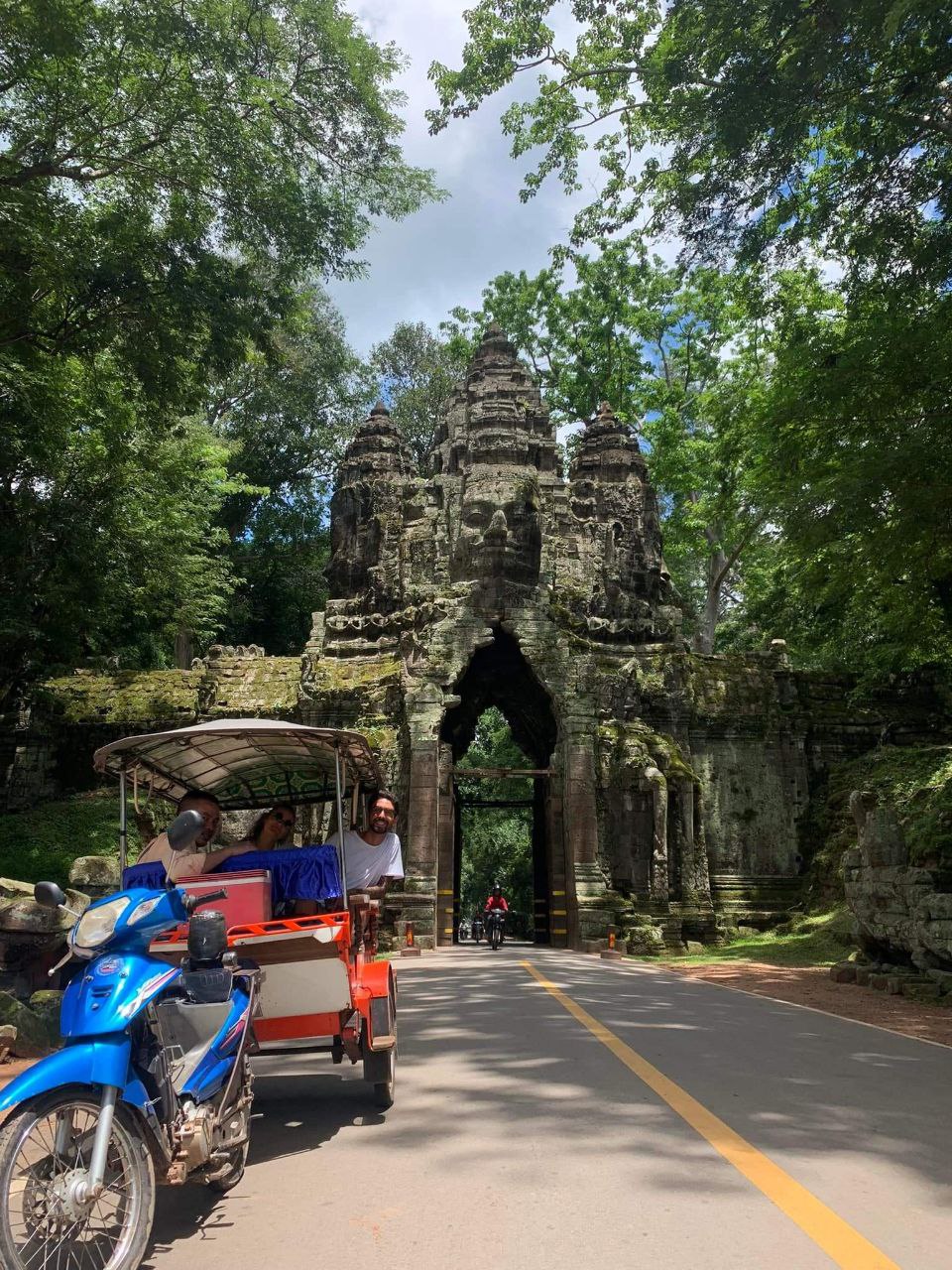 tuk-tuk drivers