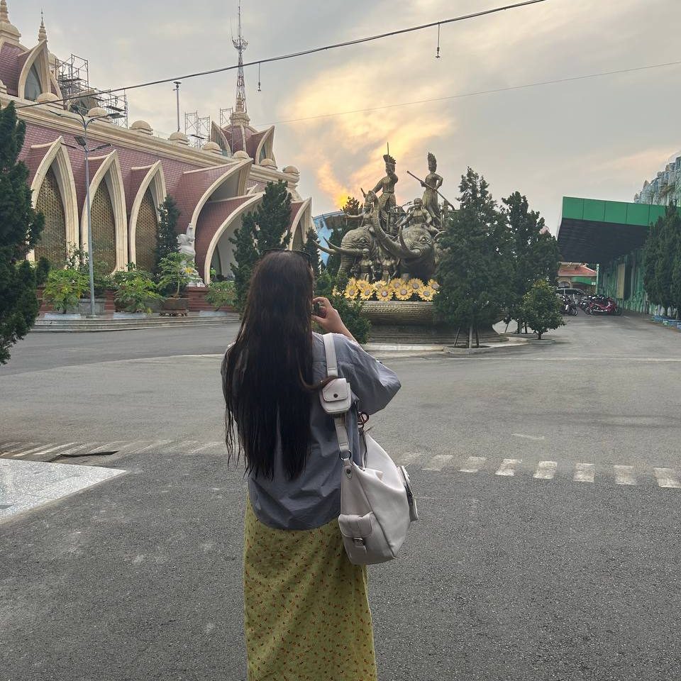 Suoi Tien Amusement Park