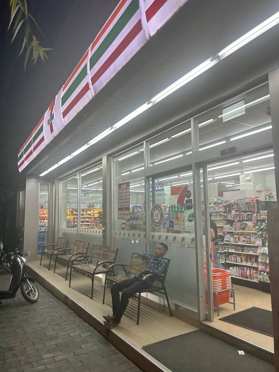 Kampot 7-Eleven