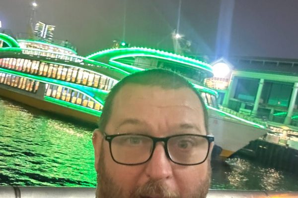 How to take the Star Ferry in Hong Kong