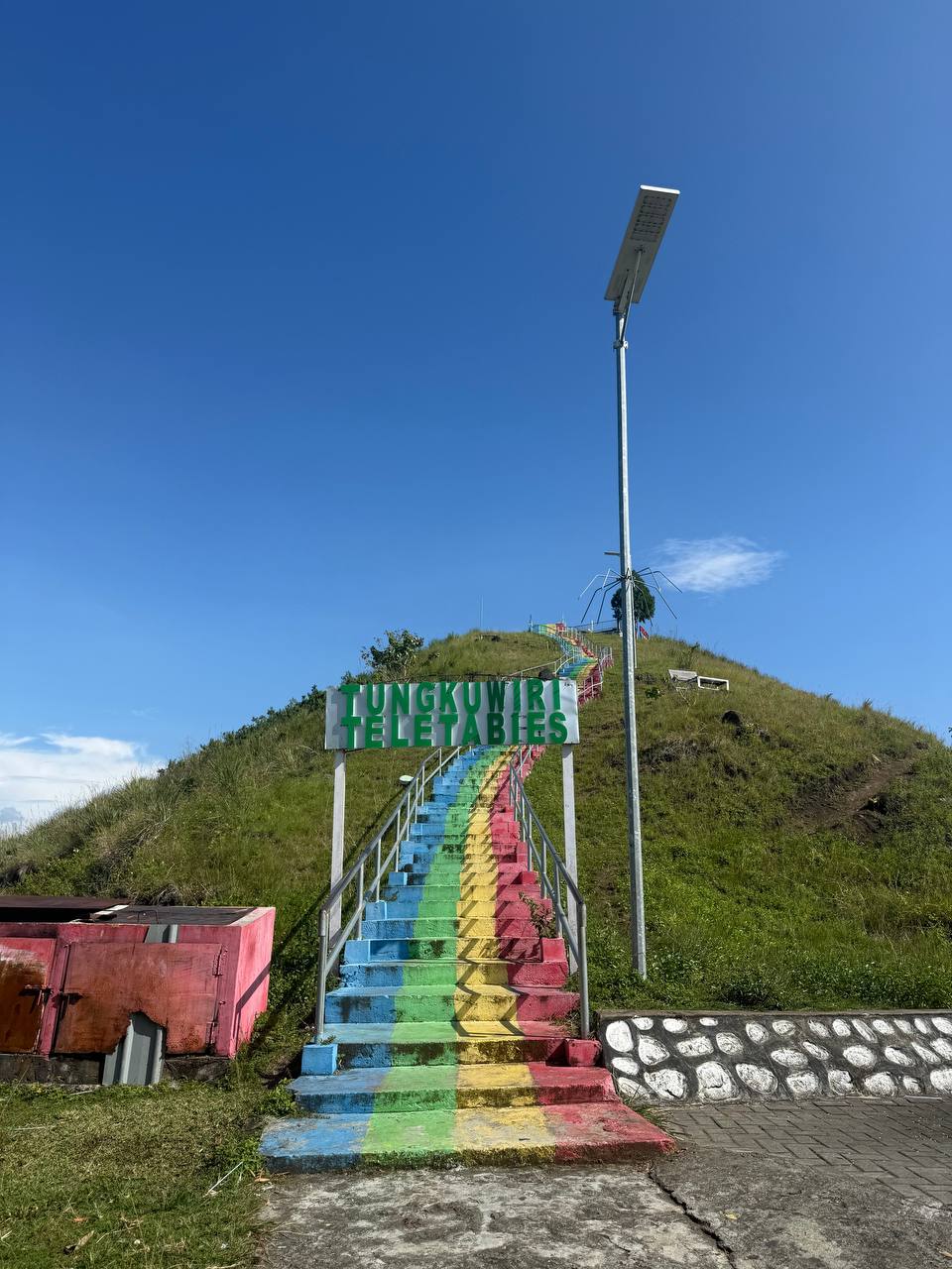 Teletubbies Hill