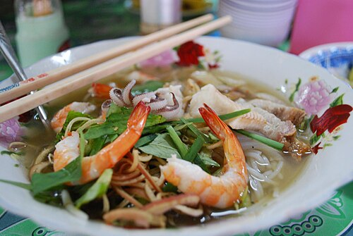 Bun Mam