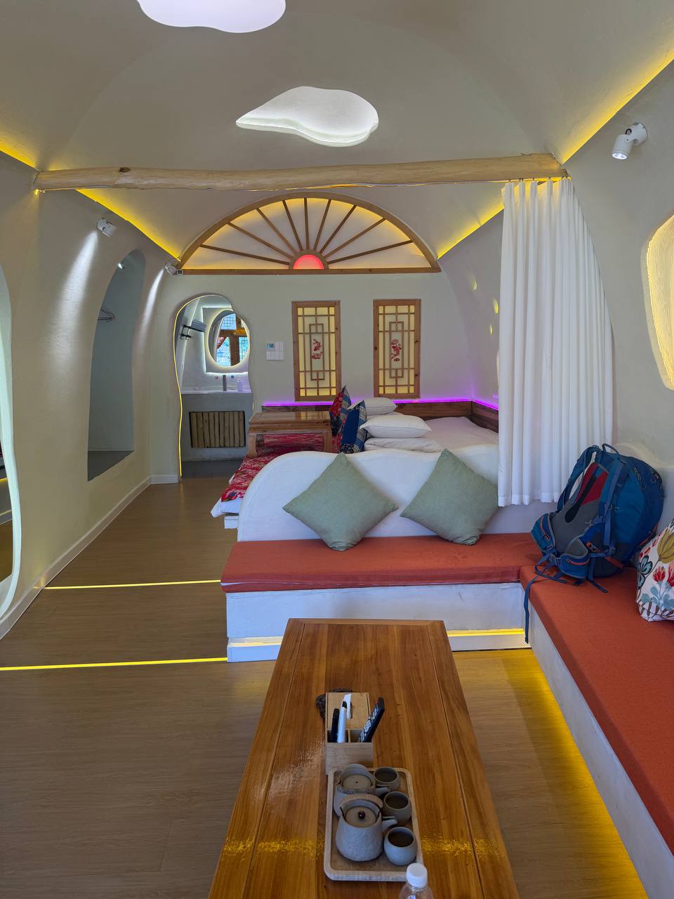 Yanan Cave Dwelling Hotel